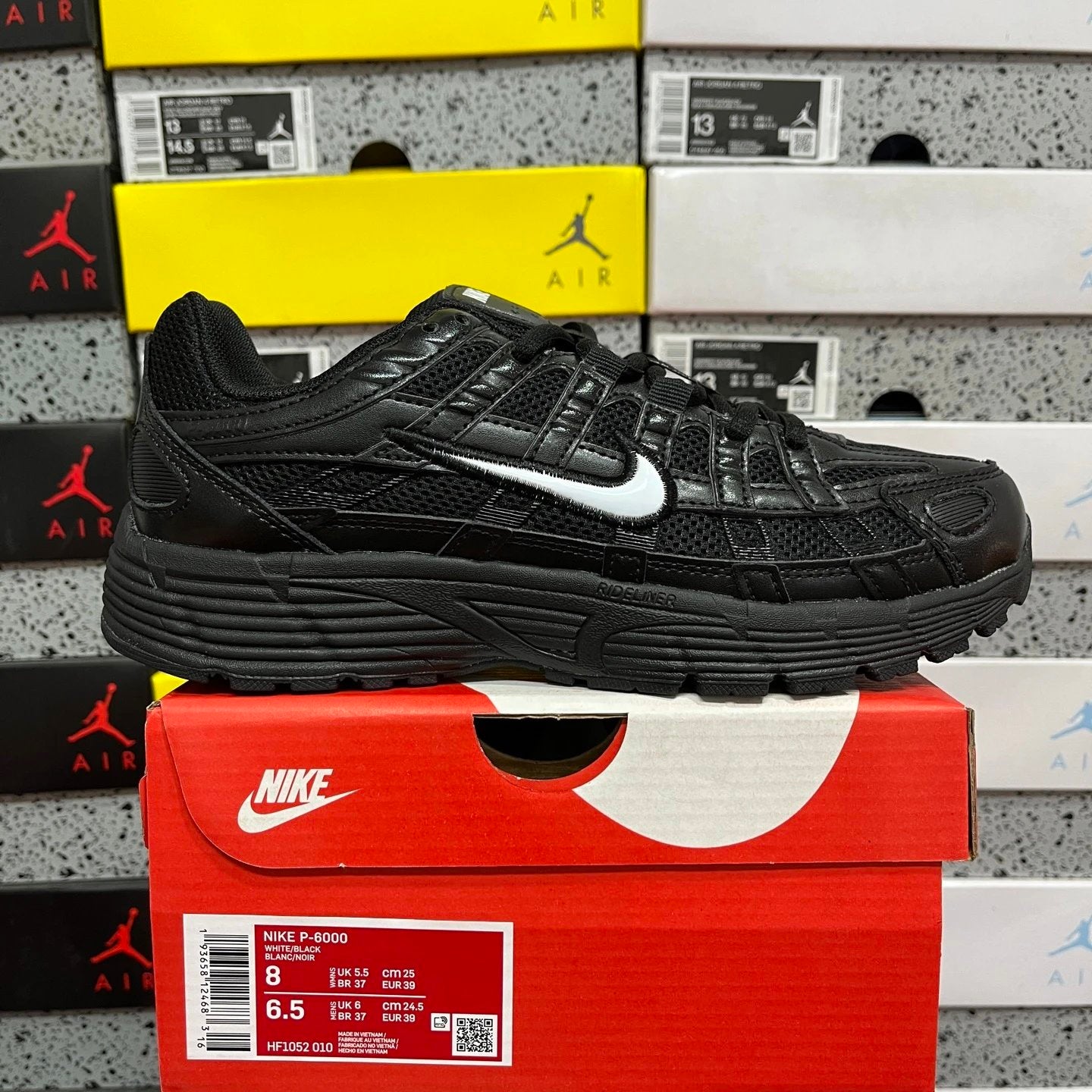 Nike - P-6000