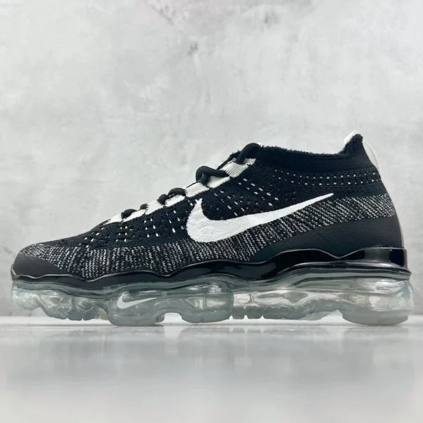 Nike - VaporMax 2023 Flyknit