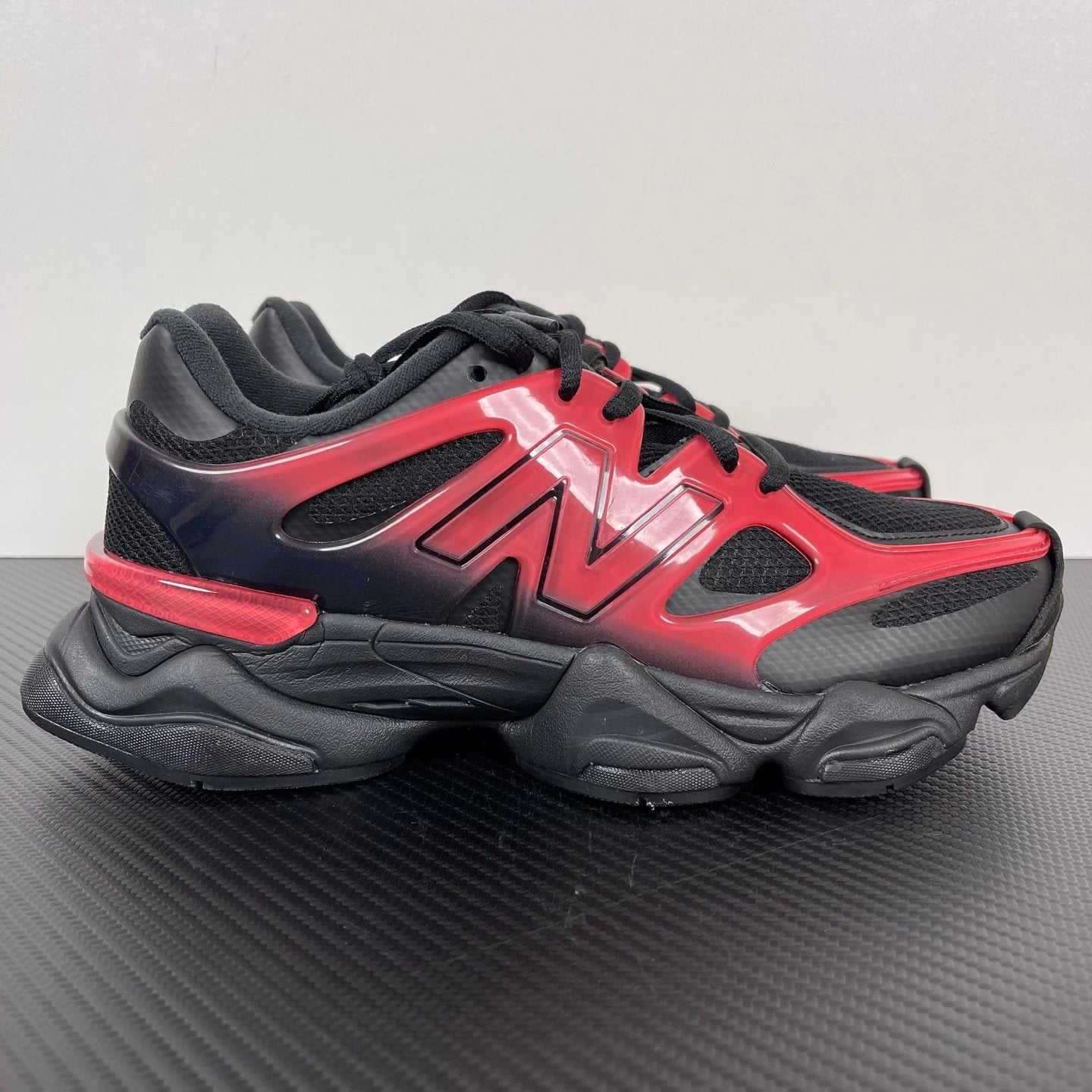 New Balance - 9060