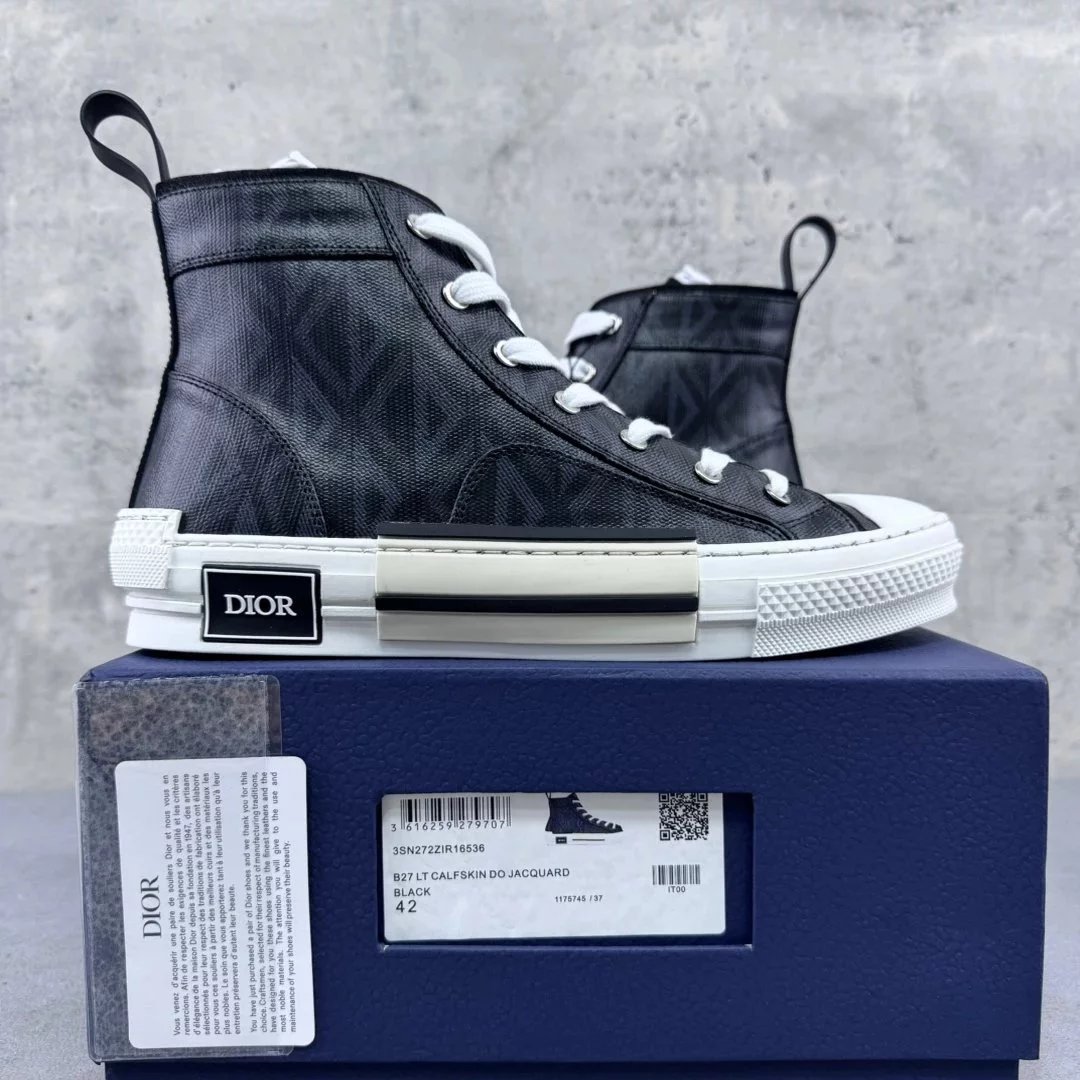Dior - B23