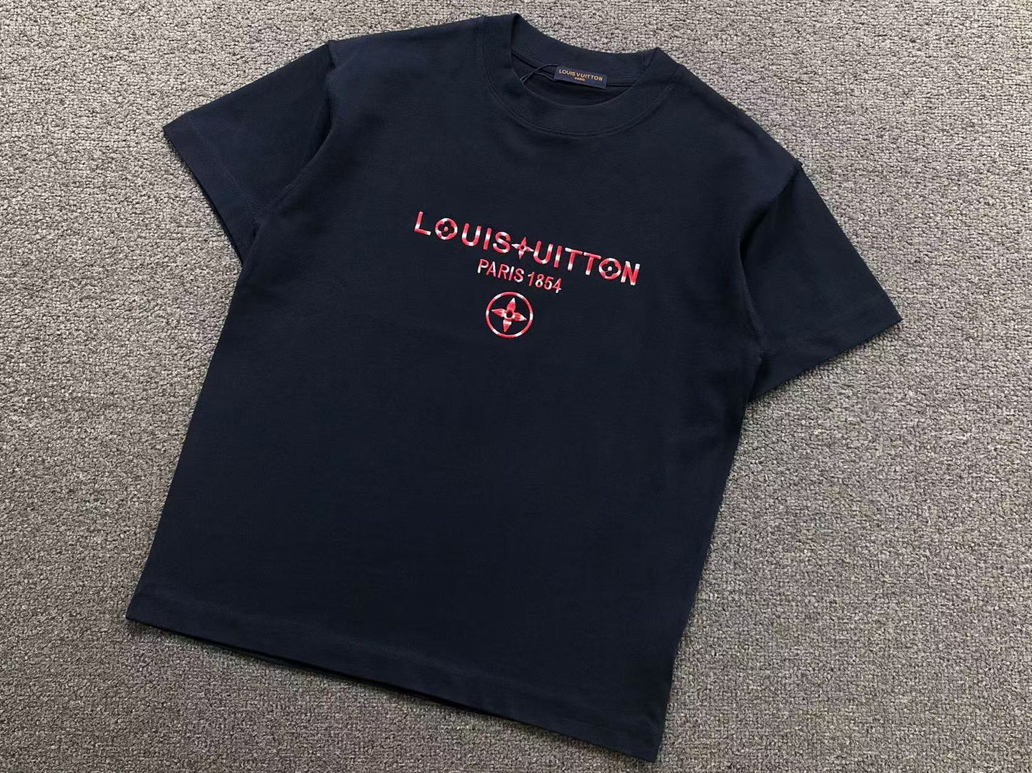 T-shirt - Louis Vuitton