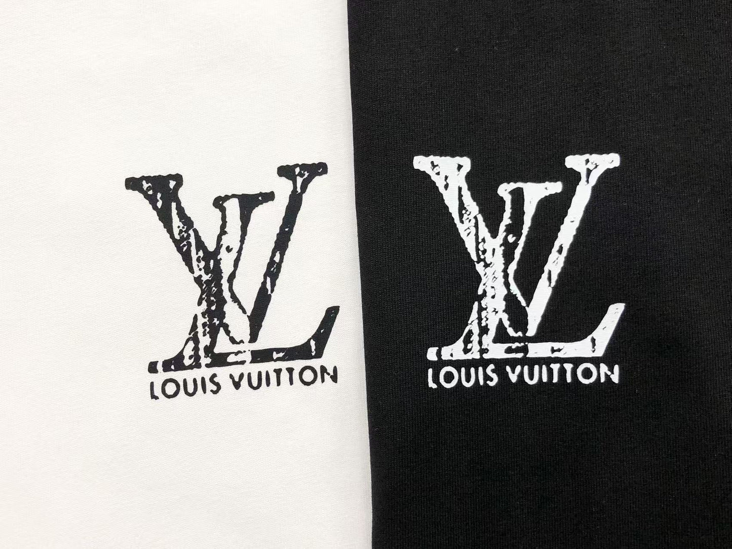 T-shirt - Louis Vuitton