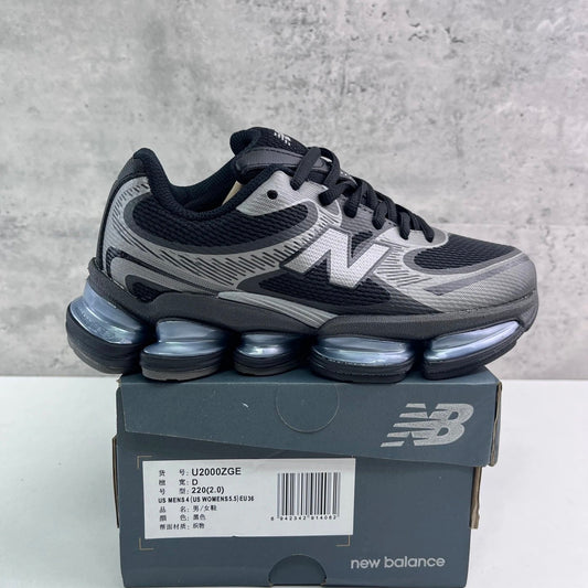 New Balance - 2000