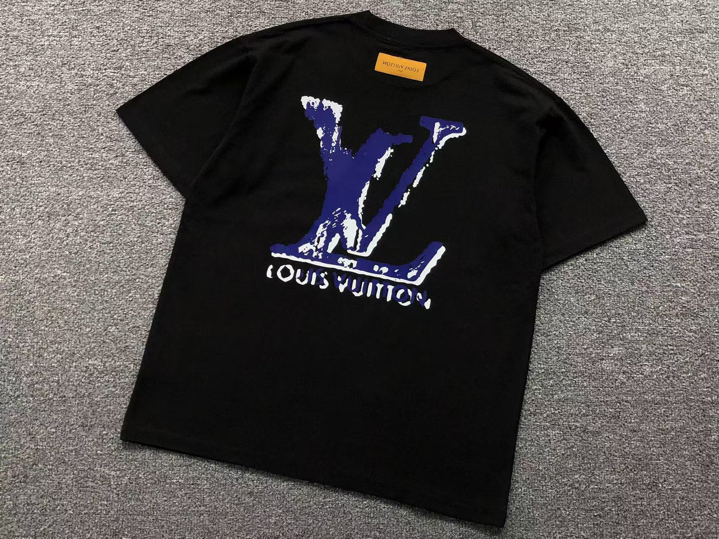 T-shirt - Louis Vuitton