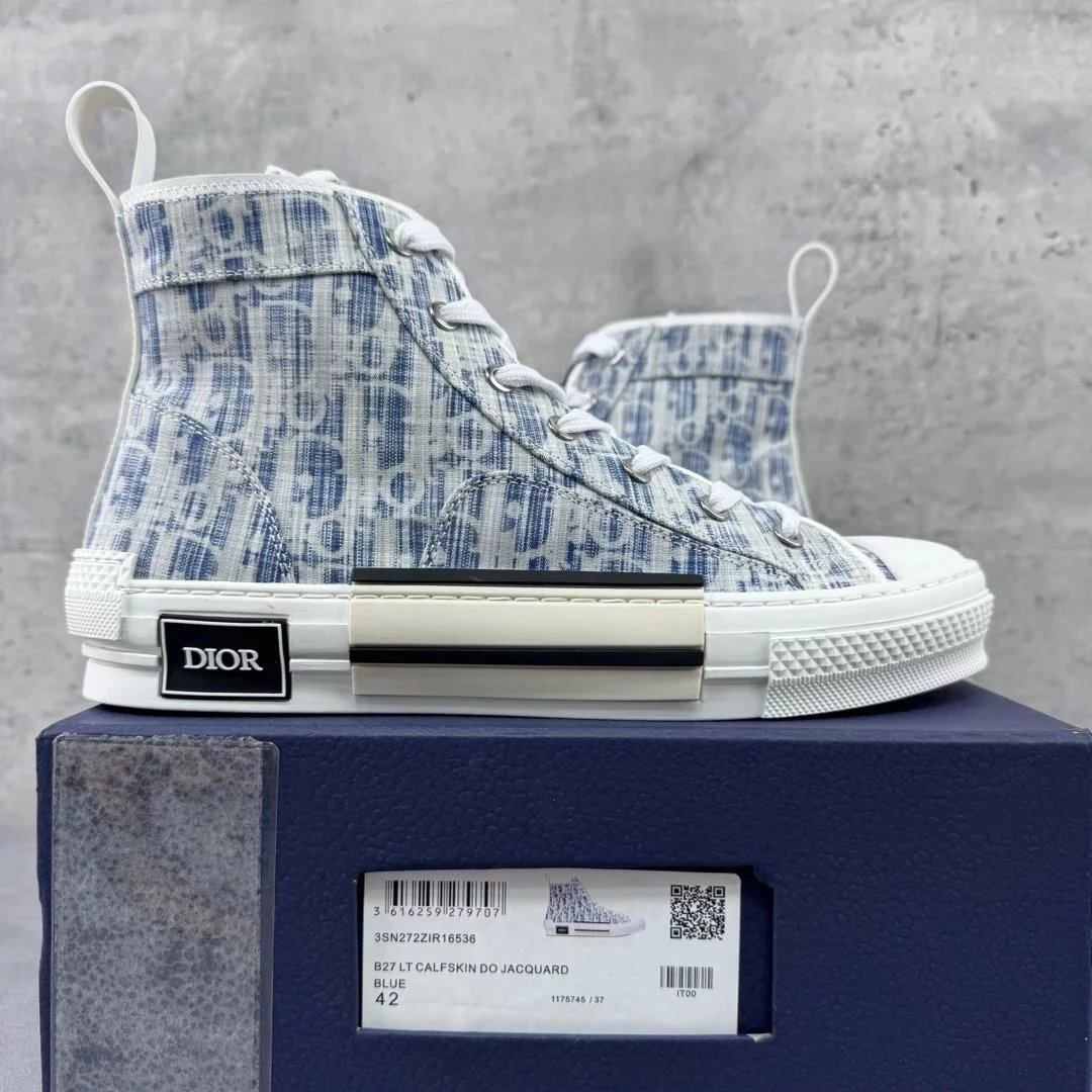 Dior - B23