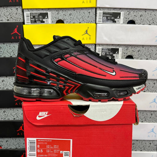 Nike - Air MAX PLUS III