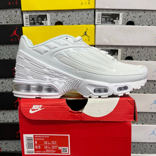 Nike - Air MAX PLUS III