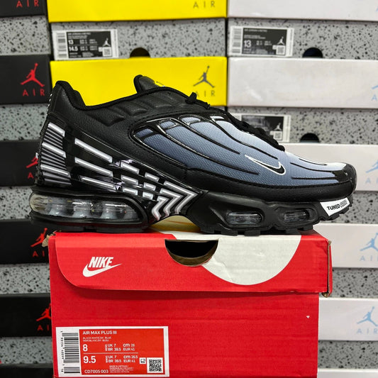 Nike - Air MAX PLUS III