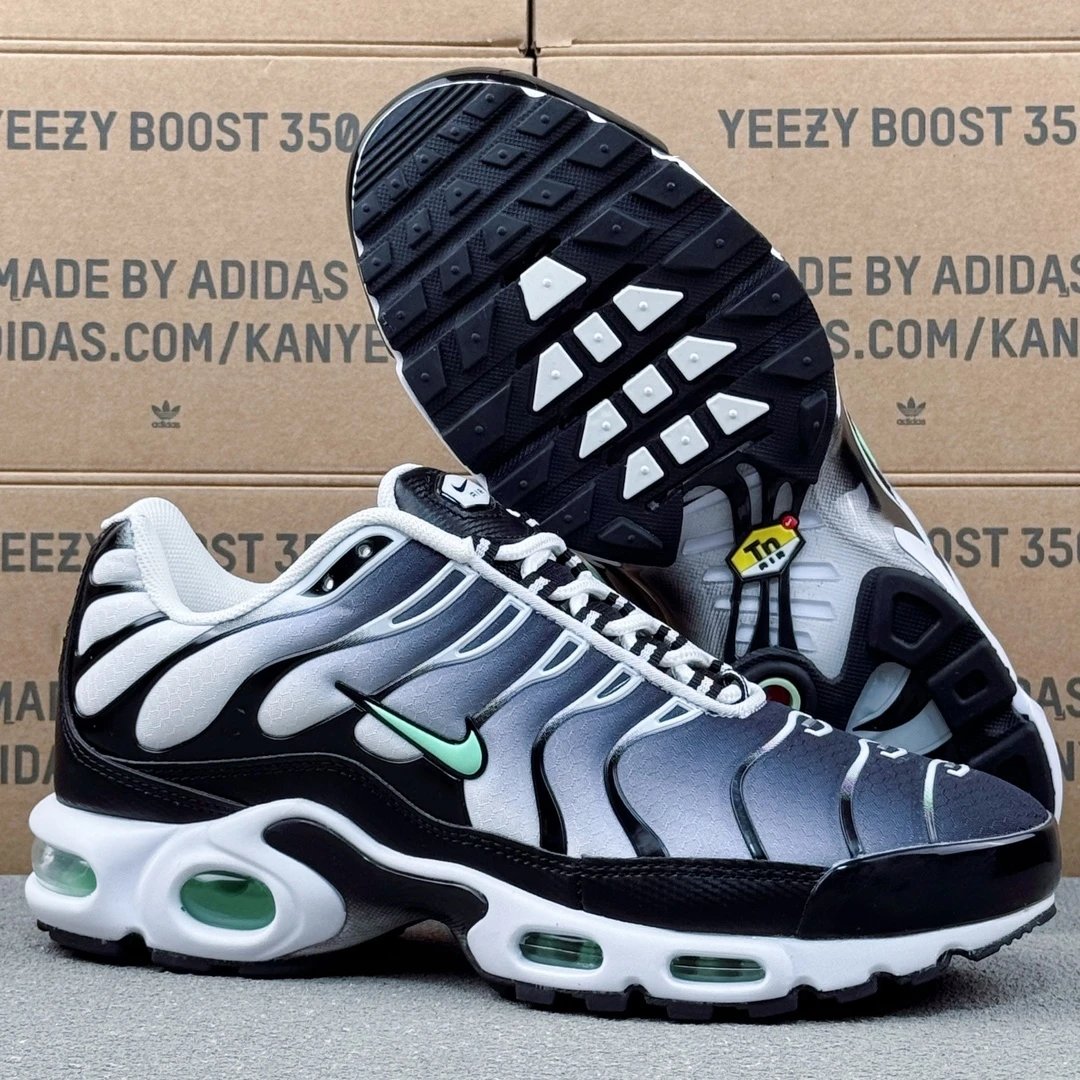 Nike - Air Max Plus TN
