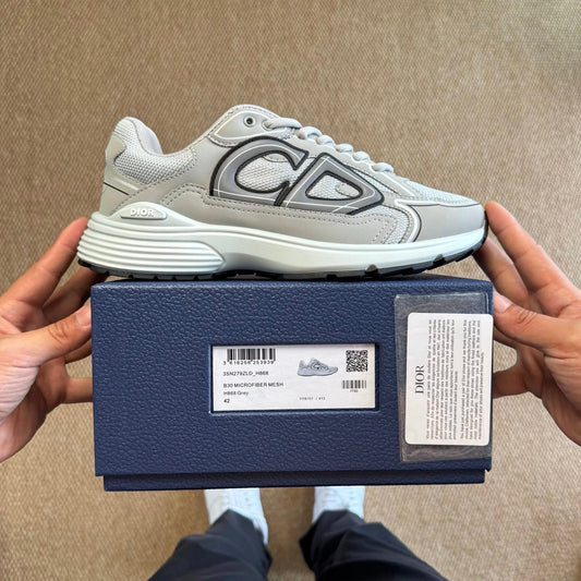 Dior - B30