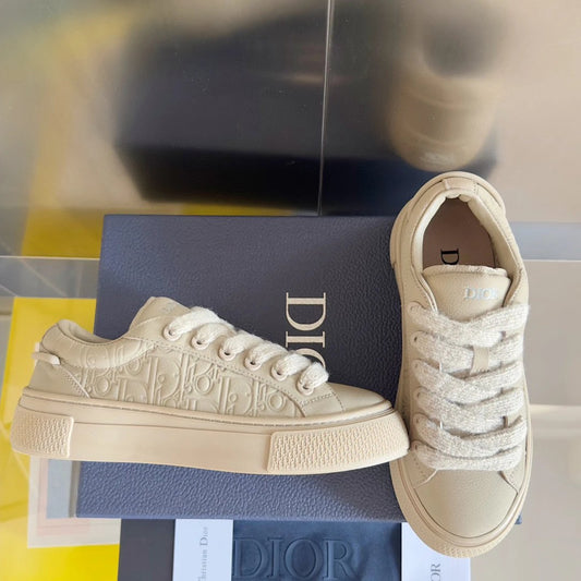 Dior - B33